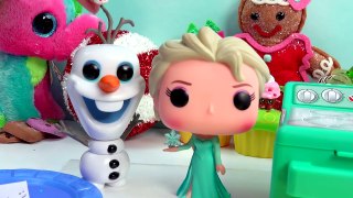 Disney Queen Elsa Christmas Play-doh Sweet Bakin Creations Cookies Cupcakes POP Vinyl Food Oven