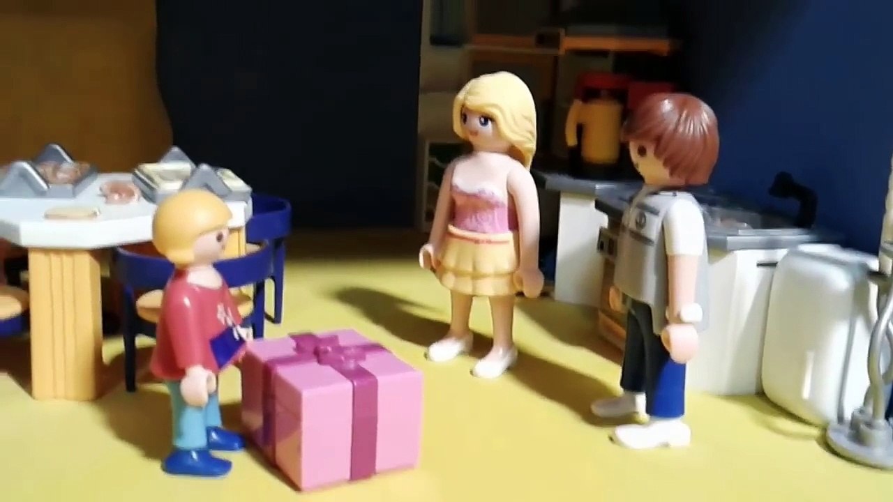 L anniversaire raté : Vidéo playmobil