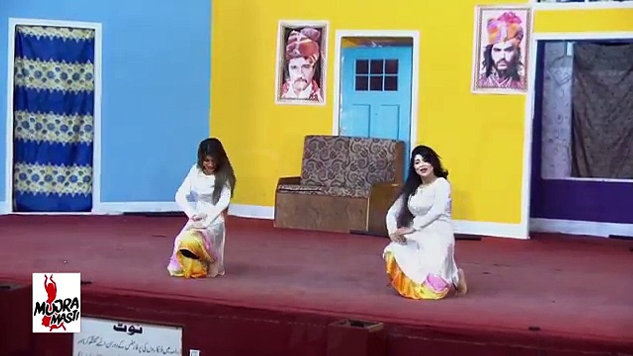 MEIN TERI GHULAM SOHNIA - 2017 NEW PAKISTANI MUJRA DANCE