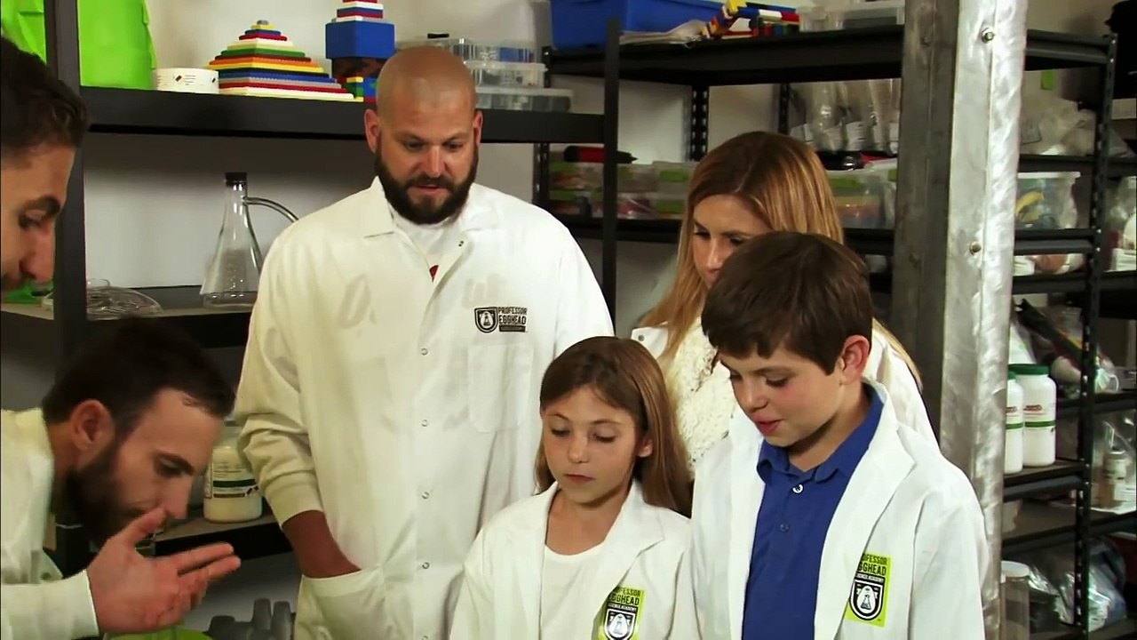 Storage Wars: Jarrod and Brandi Visit the Science Lab (Season 5,Episode 19) | A&E