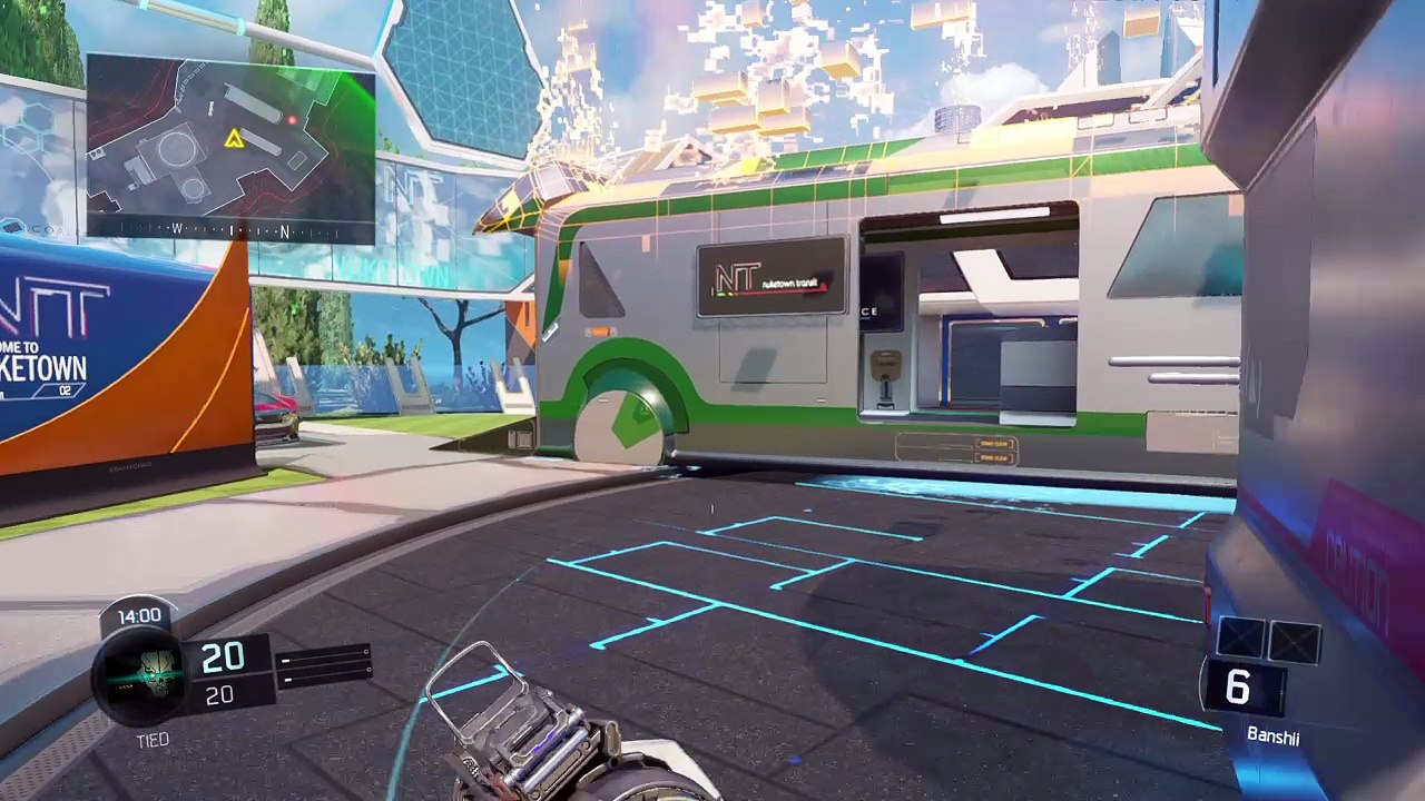 Trolling a kid pretending im a hacker