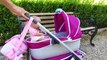 Día de parque con el cochecito silla de paseo de la bebé Ana y con la muñeca Lucía en Mundo Juguetes