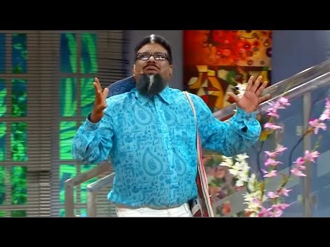 ഡയറക്ടർ മനോജ് | Badai Bungalow Fame Manoj Guinness Comedy Skit | Malayalam Comedy Stage Show 2016