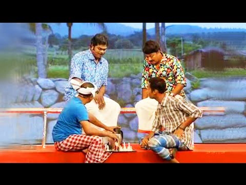 മക്കാരുകുട്ടി തന്ന പണി Comedy Skit | Latest Malayalam Comedy Skit | Malayalam Comedy Stage Show 2016