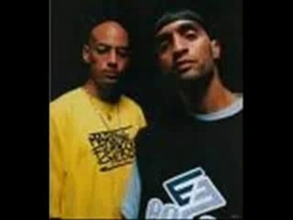 Ali        a.m.o.u.r