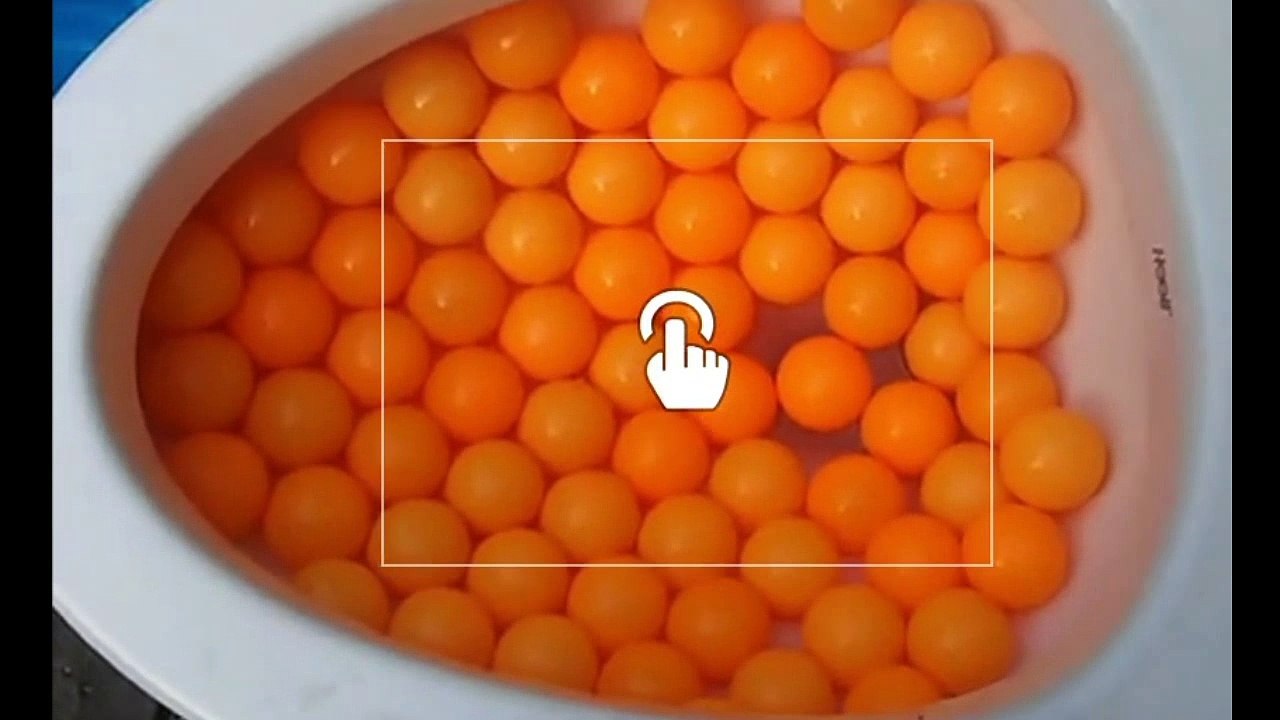 Funny Toilet Test-100 balloons in closet