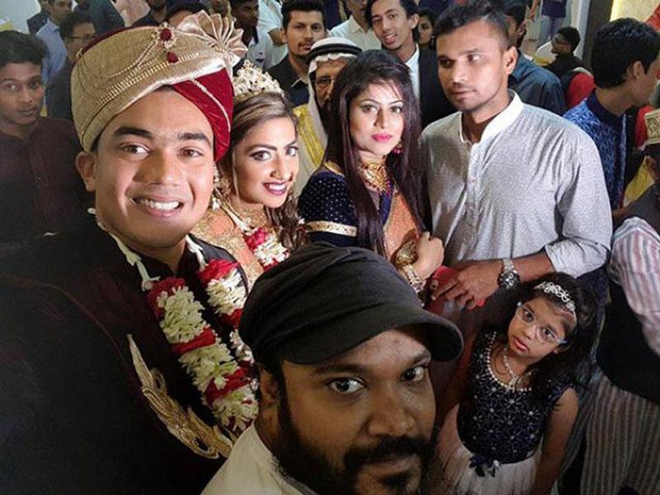 বিয়ে করলেন তাসকিন
