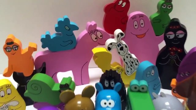 HEY DUGGEE Toys Build Stacking Rainbow Puzzle!-QRuLMBDK0zY