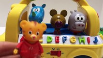 HEY DUGGEE Toys Learning Letter Sounds!-jBNgMSB088o