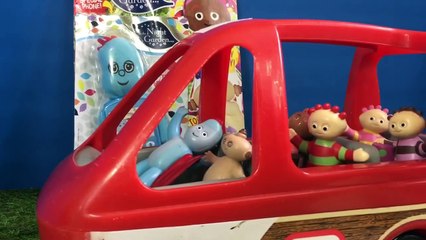 IN THE NIGHT GARDEN TOYS Ride Red Little People Van and Magazine Sticker Activity!-KHu7KMIMZHA