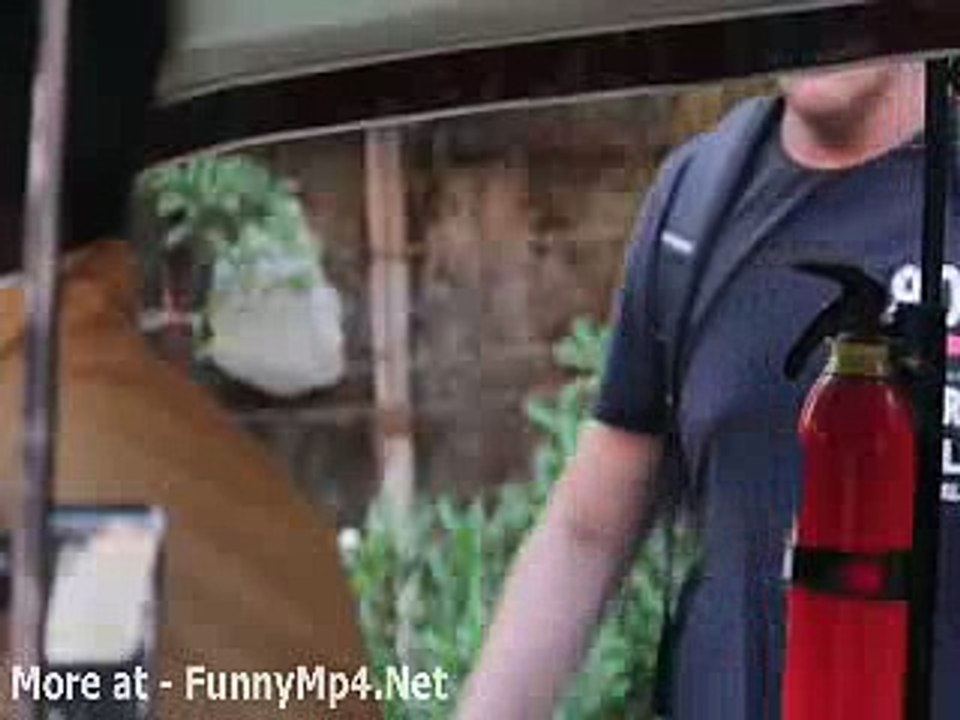 Jab RickshaWala Aapko Rejects Krta Hai - Trending Very Funny Video(funnymp4.net)