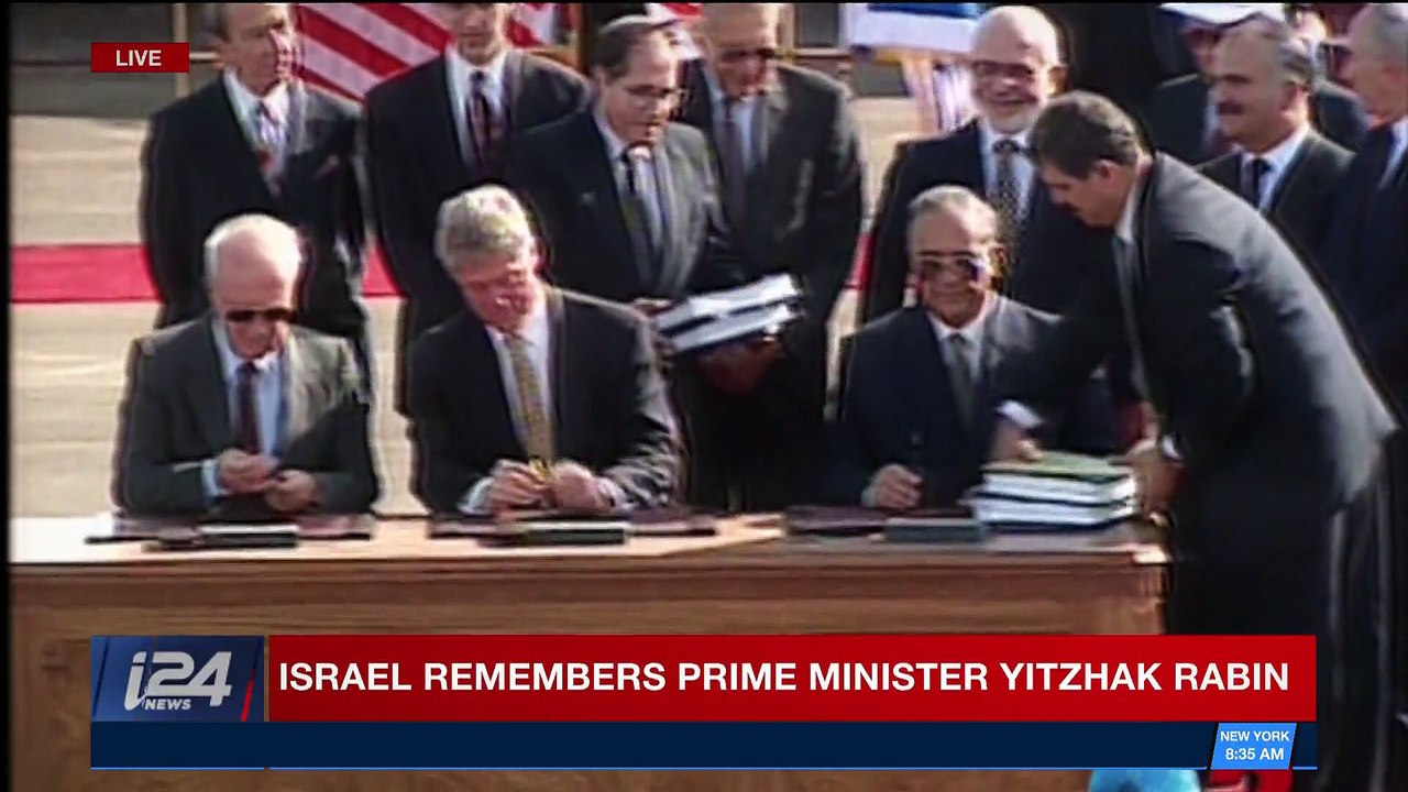 DAILY DOSE | PM Yitzhak Rabin murdered Nov. 4 1995 | Wednesday, November 1st 2017