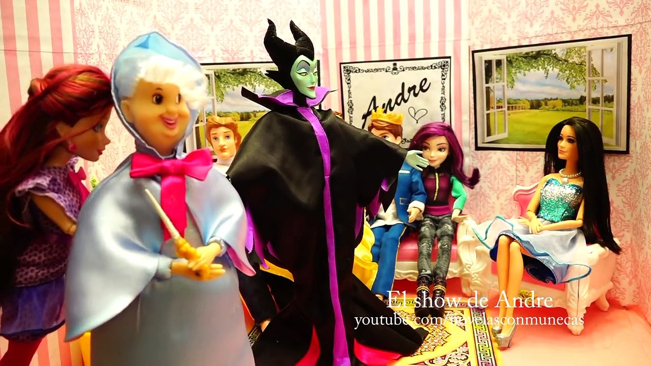 Descendientes en El Show de Andre - Maléfica quiere que Mal sea como ella - Talk Show en español