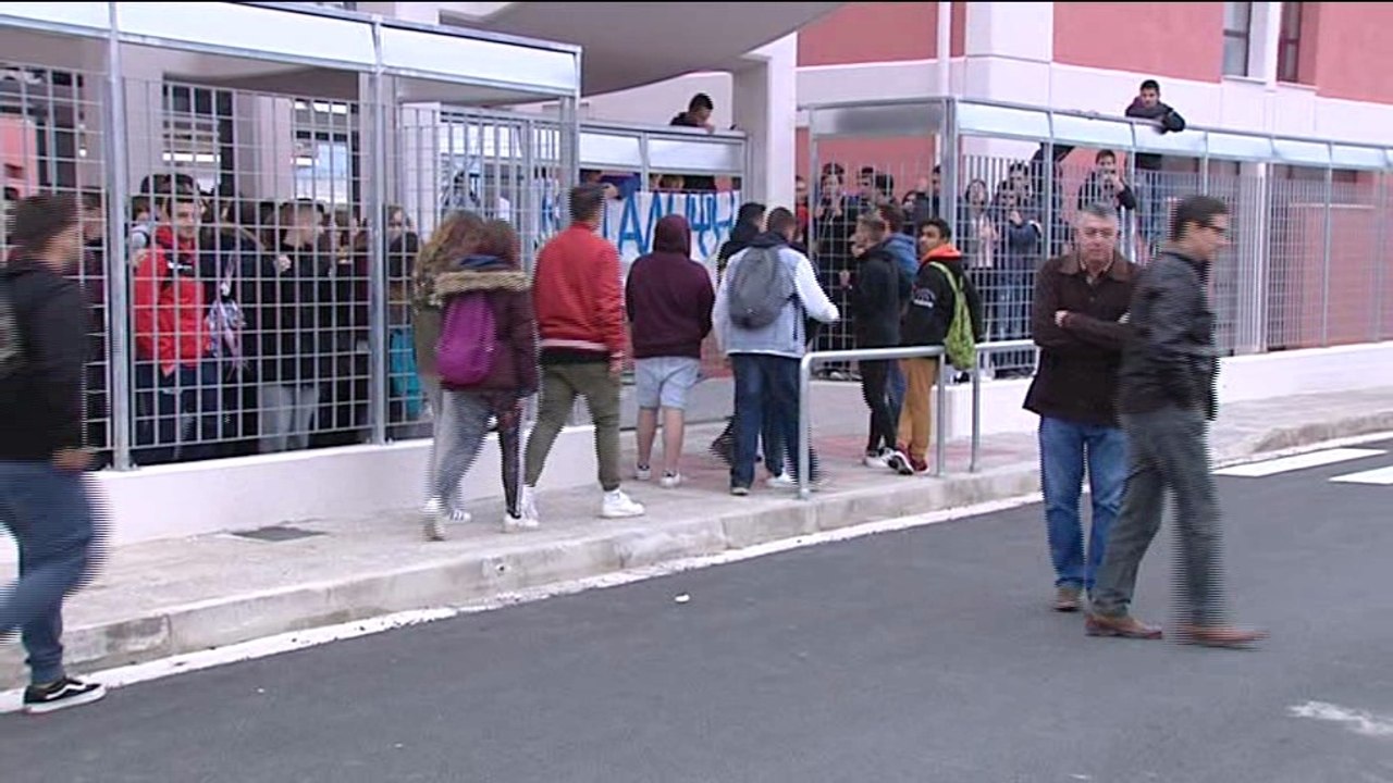 Έκλεισαν το πέμπτο λύκειο Λαμίας. Προβλήματα στ...