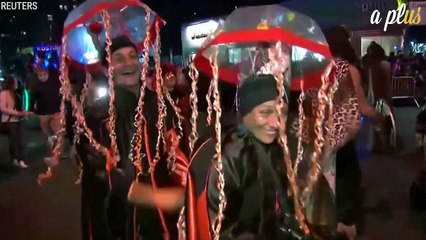 New Yorkers March Forward In The Annual Halloween Parade