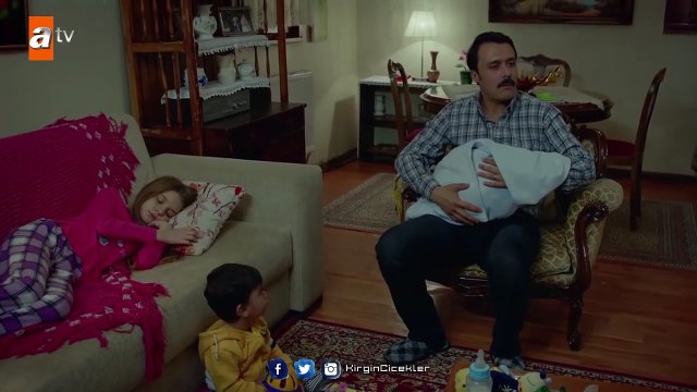 Kırgın Çiçekler 60.Bölüm - Bana Mesude hanım diyeceksiniz!