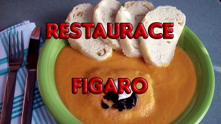 Svíčková, boršč a lívance z restaurace Figaro