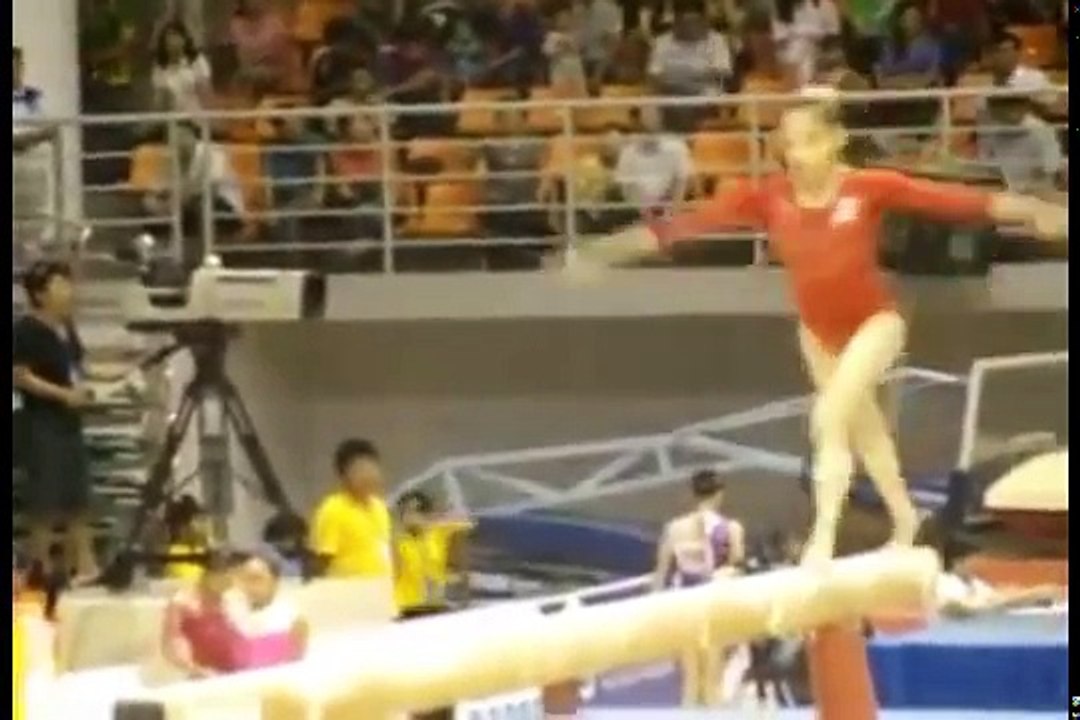 Самые сложные комбинации в спортивной гимнастике 4