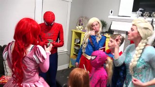 Frozen Elsa gets Candy Cane Arms!! Spiderman rides unicorn Supergirl vs Santa and Ariel the mermaid