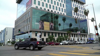 Netflix suspends 'House of Cards' production