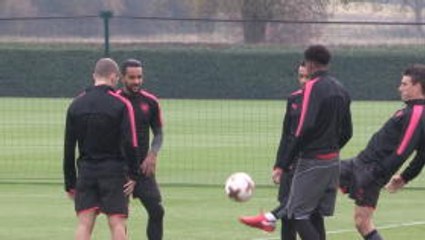 Giroud, Walcott and Wilshere to start against Red Star - Wenger