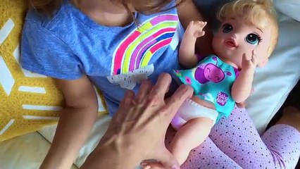 ROTINA DE UM DOMINGO com BABY ALIVE FRALDINHA MÁGICA e Bicicleta FROZEND ELSA no parquinho!!