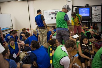 This Is One of The Most Famous and Busy Markets in Asia