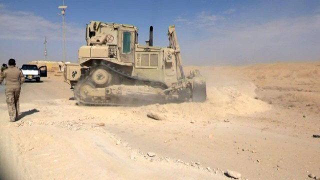 القوات العراقية تواصل تقدمها في اتجاه مدينة القائم