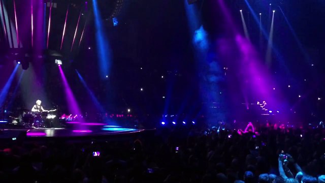 Muse - Feeling Good, O2 Arena, London, UK 4/15/2016