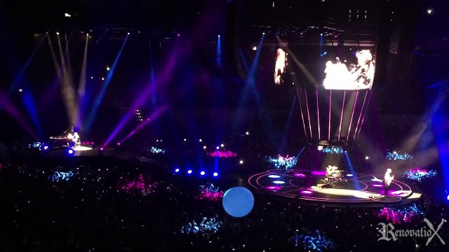 Muse - Feeling Good, Palacio de los Deportes, Mexico City, Mexico 11/20/2015