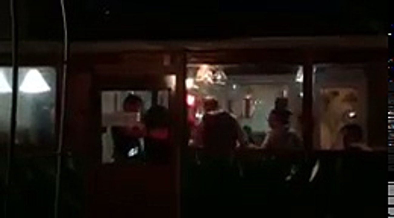 E tmerrshme Xhamia në Prishtinë kthehet në lokal nate (Video