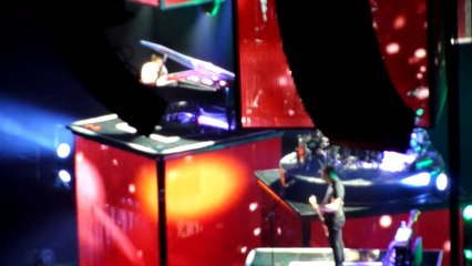 Muse - Feeling Good, Olympiahalle, Munich, Germany  11/20/2009