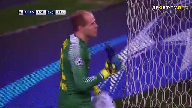Hector Herrera Goal HD - FC Porto 1-0 RB Leipzig 01.11.2017