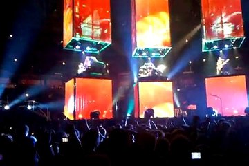 Muse - Feeling Good, United Center, Chicago, IL, USA  3/12/2010