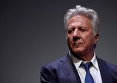 Dustin Hoffman apologizes for alleged harassment