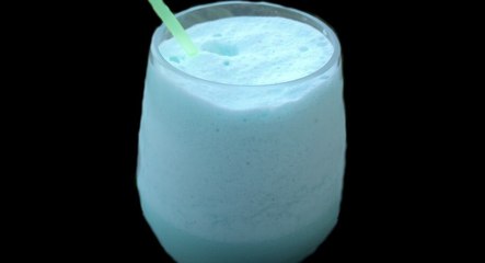 BLUE HAWAIIAN SMOOTHIE
