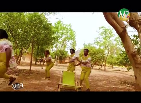 BONJOUR LE MALI - LES MANAGERS D'ARTISTES AU MALI REGRESSENT OU PROGRESSENT