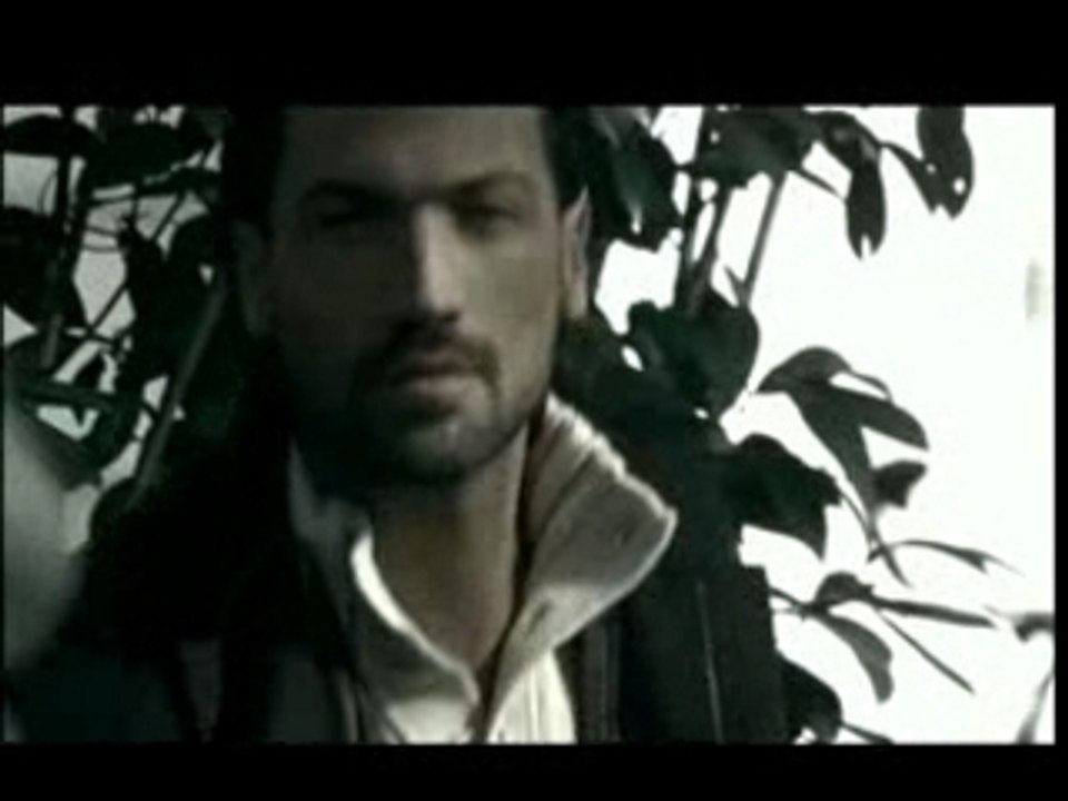 Davide Esposito - un italien à Paris