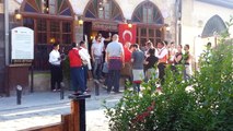 Gaziantep Tahmis Kahvesi'nde 'Çocukluk Aşkımsın' Tezahüratı - Galatasaray - 28.04.2013