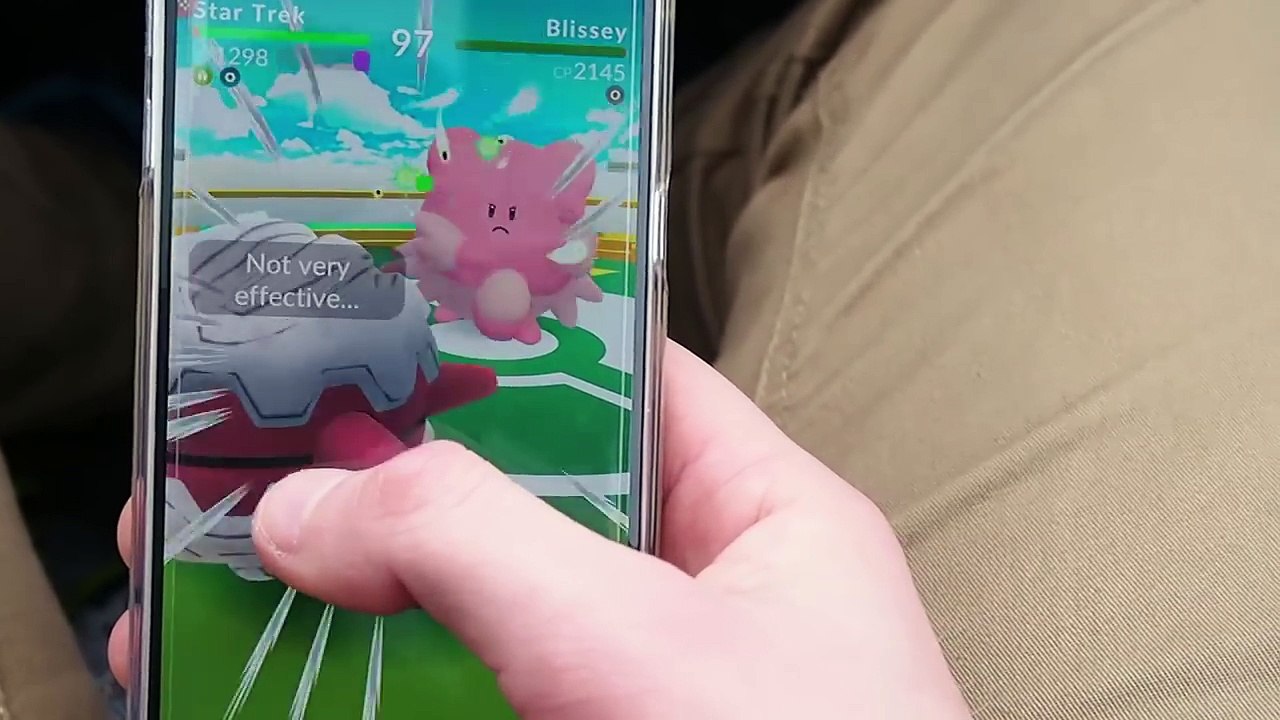 EWOLUCJA PINECO W FORRETRESS Z 2 GENERACJI W POKEMON GO ! Ruki