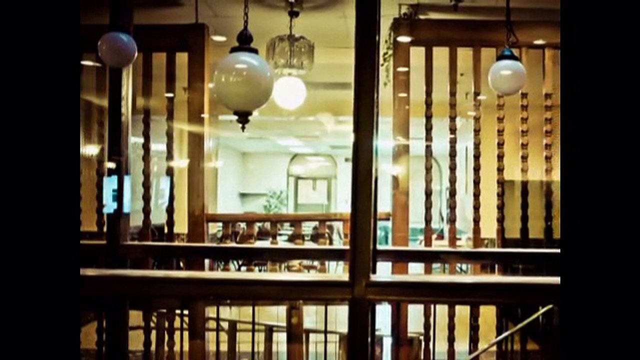 races et passage Hôtel Wellington exposition de Jean François Dupuis