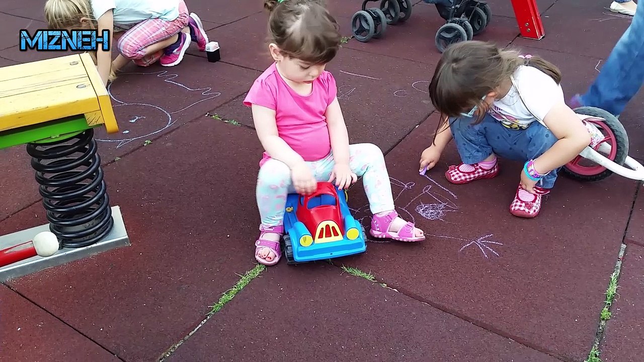 208