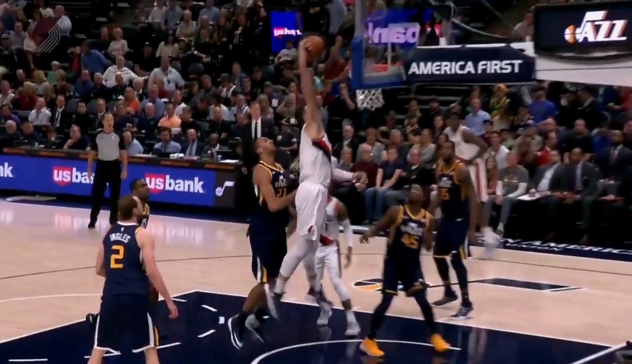 Jusuf Nurkić zakucavanje vs Utah