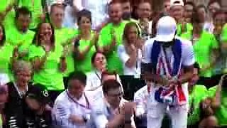 F1 2017 Mexico GP Lewis Hamilton team celebration (2)