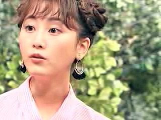 【悲報】元SKE48松井玲奈(25)ちゃん『前髪がハゲでスカスカになる・・・』大丈夫♡