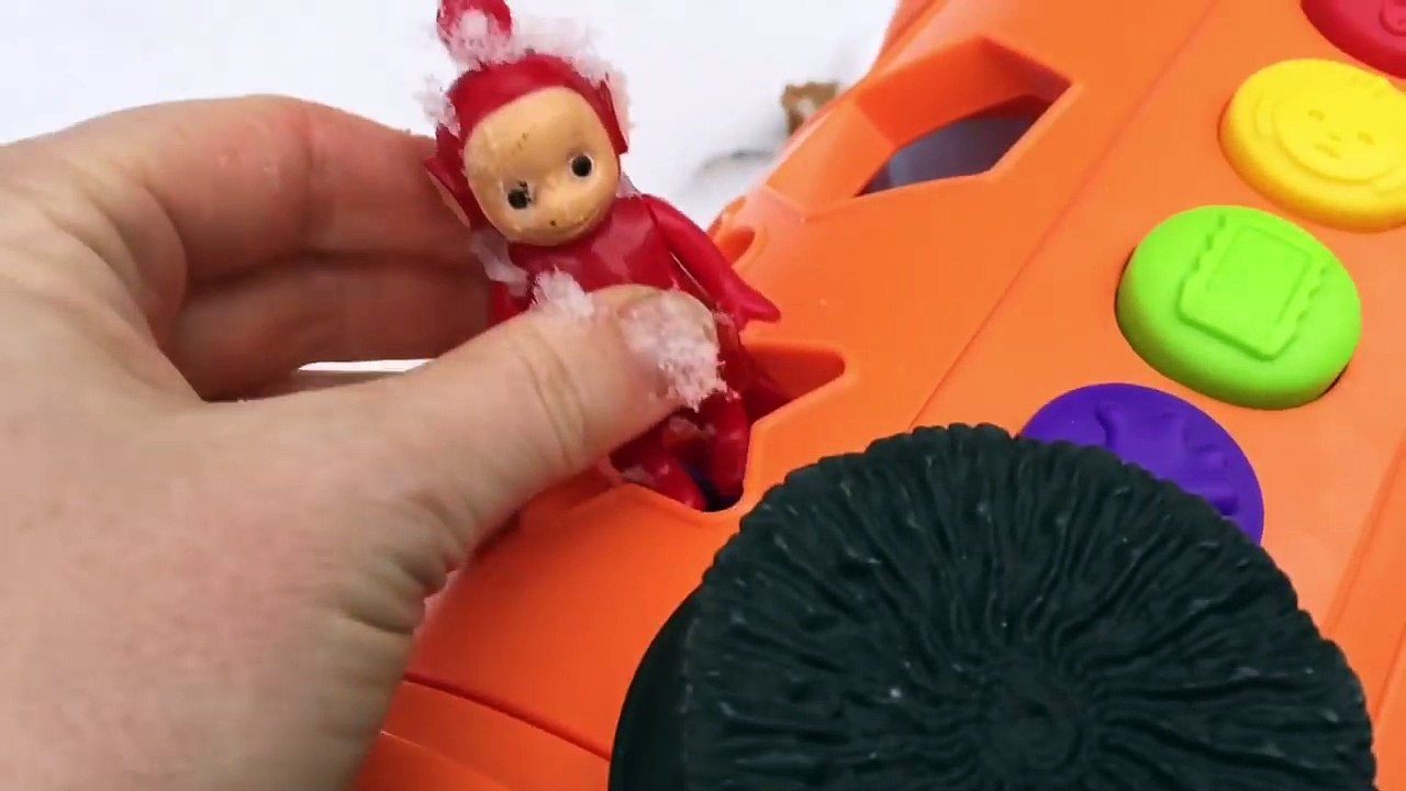 NOO NOO Teletubbies SNOW Search Shape Sorter!-NXlw9iJMMVo