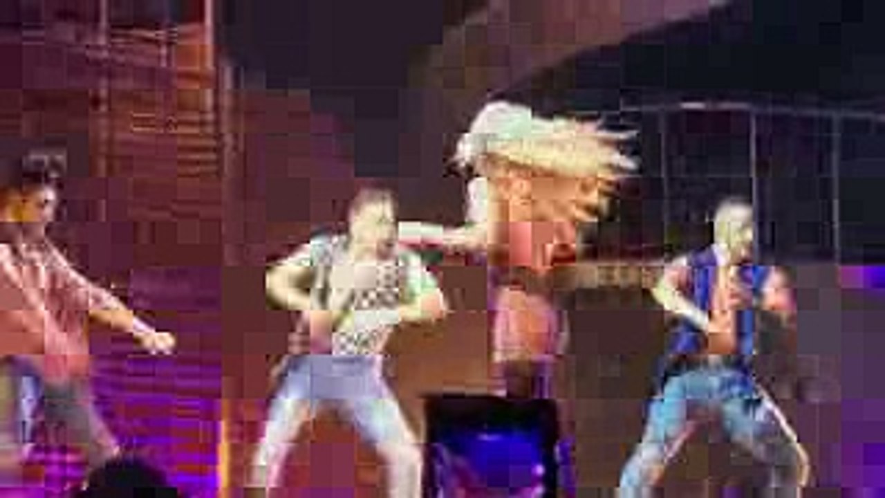 Britney Spears  Me Against The Music. Japan tour 2017 in Osaka. 06jun2017