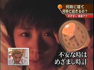 200507-FNS25時間テレビ 高島彩アナ 寝起き自画撮り