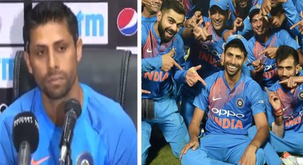 "எத்தனையோ முறை கடைசி ஓவர் வீசியுள்ளேன், நெஹ்ரா கண்ணீர் மல்க பேட்டி- வீடியோ