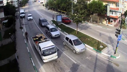 Bursa’daki kazalar MOBESE kameralarına böyle yansıdı